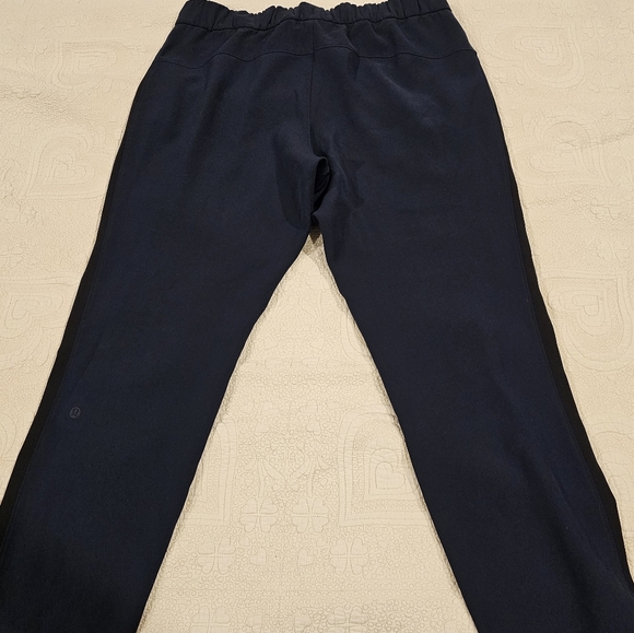 Sz 10 Lululemon tuxedo pant blue with black stripe on the sides. - Picture 12 of 13